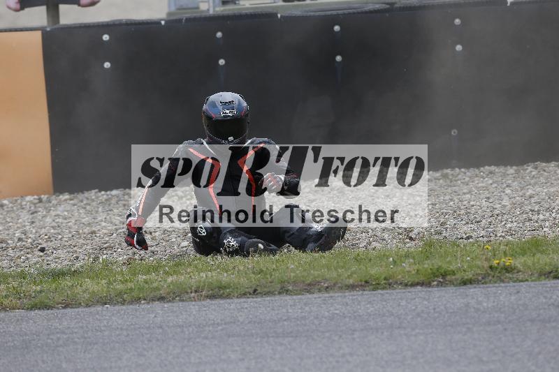 /09 19.04.2026  Caremotion get faster ADR/Gruppe gelb/34